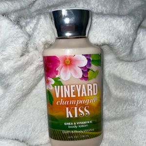 Vineyard Champagne Kiss Body Lotion